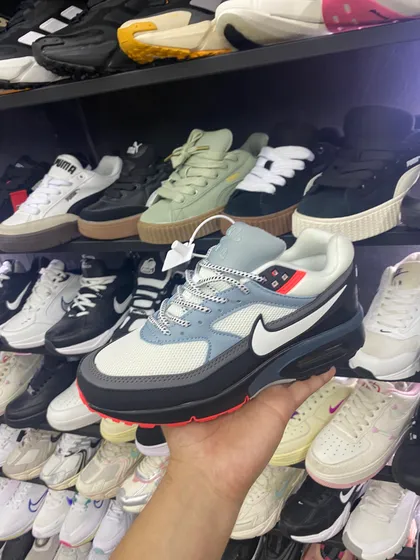 Nike Air Max BW Azul acero / Negro con rojo