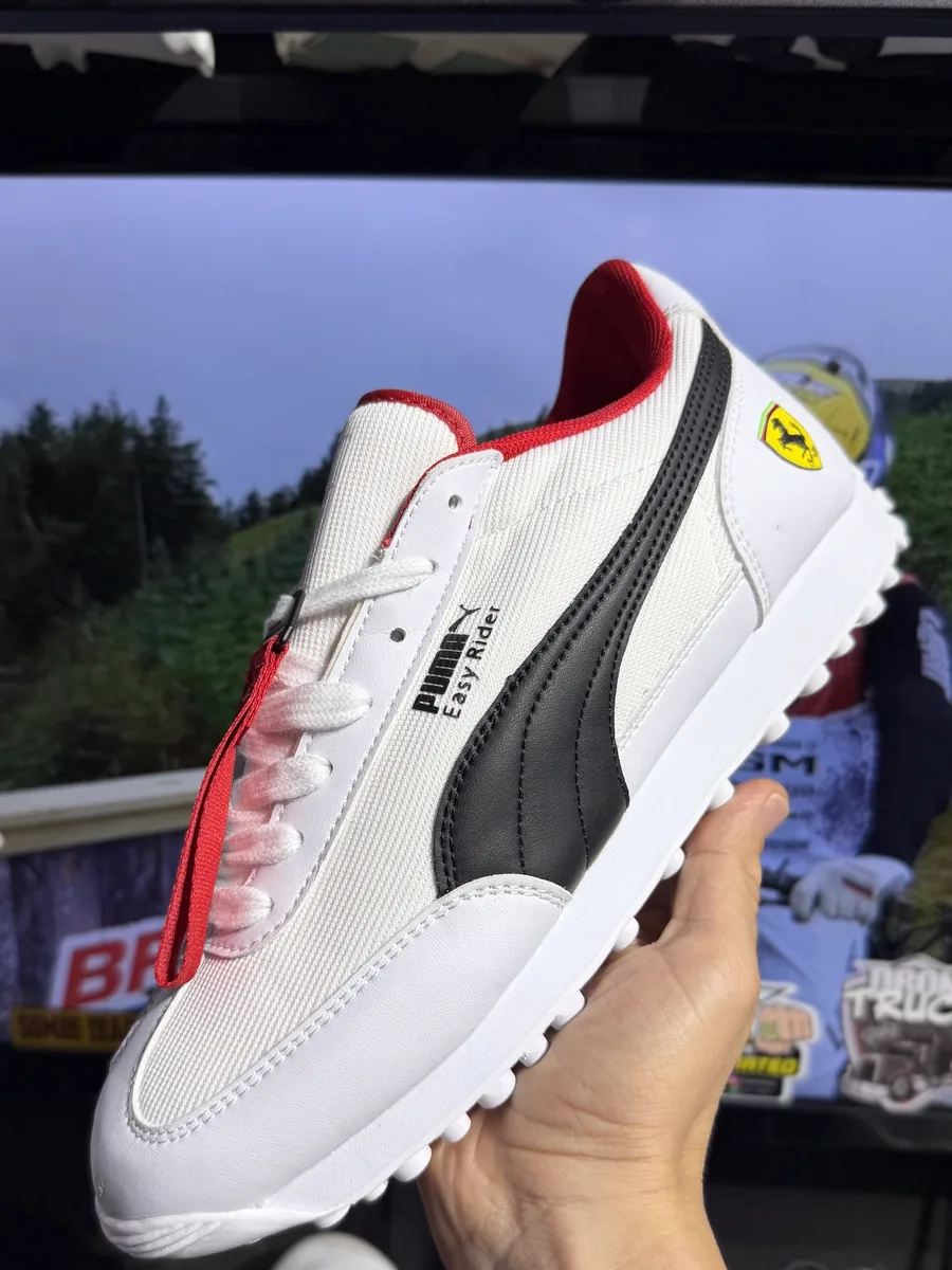 Puma Easy Rider Blanco / Negro y rojo