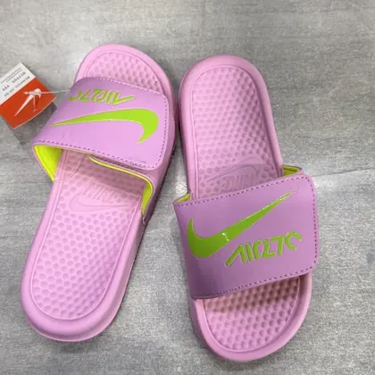 Nike Benassi Rosa / Verde limón