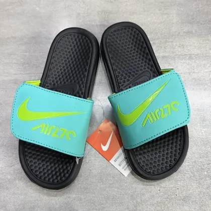 Nike Benassi Negro / Turquesa